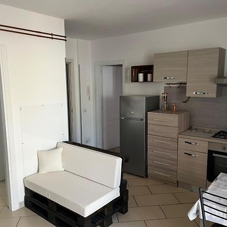 Rent Apartment Sardegna Porto Torres Exteriör bild